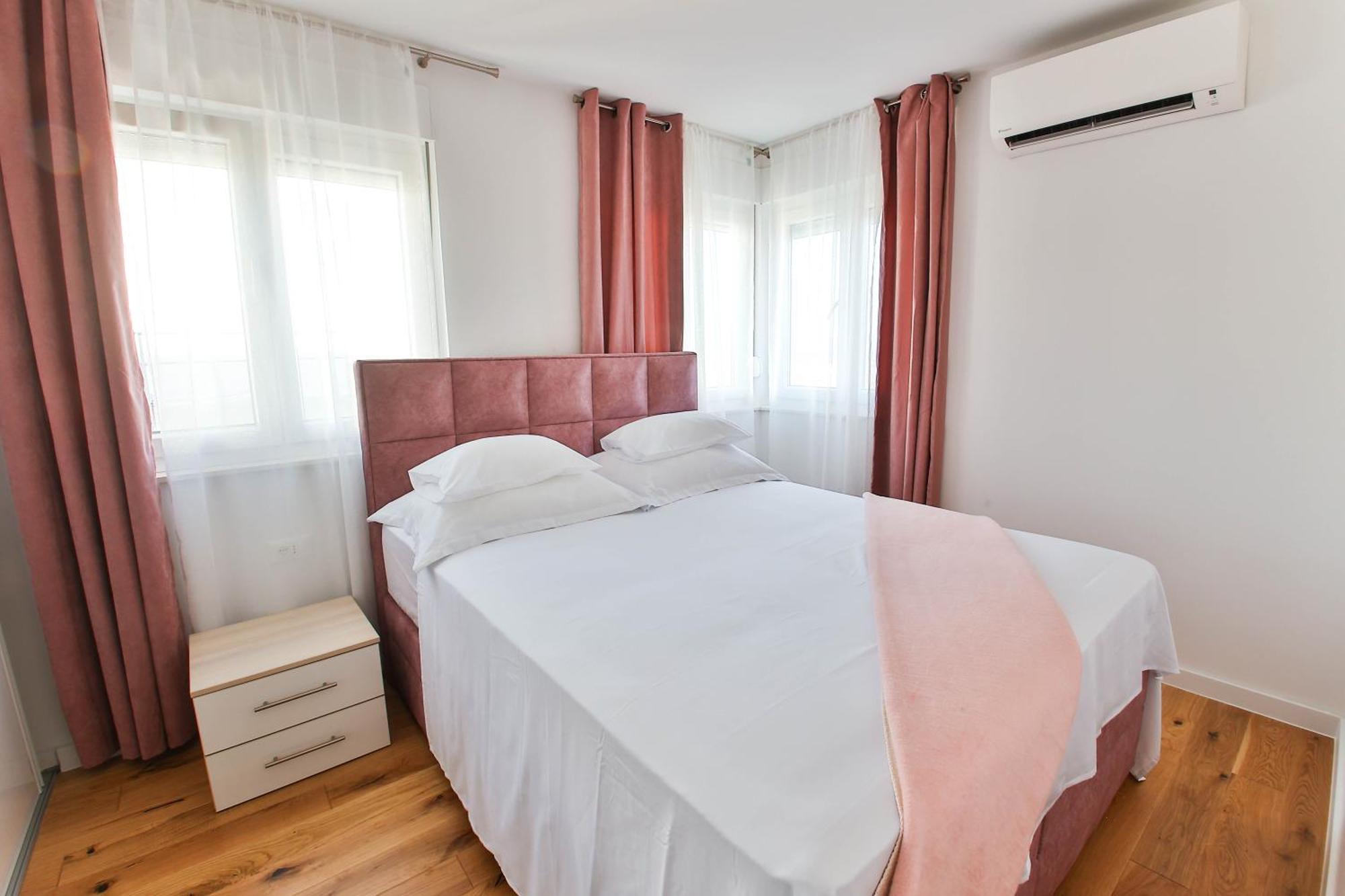 Ana Apartmán